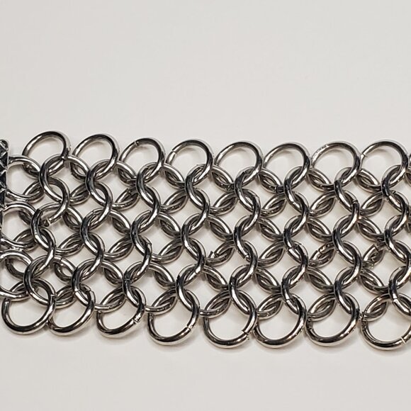 Silver Tone Chainmail Bracelet - Picture 3 of 9